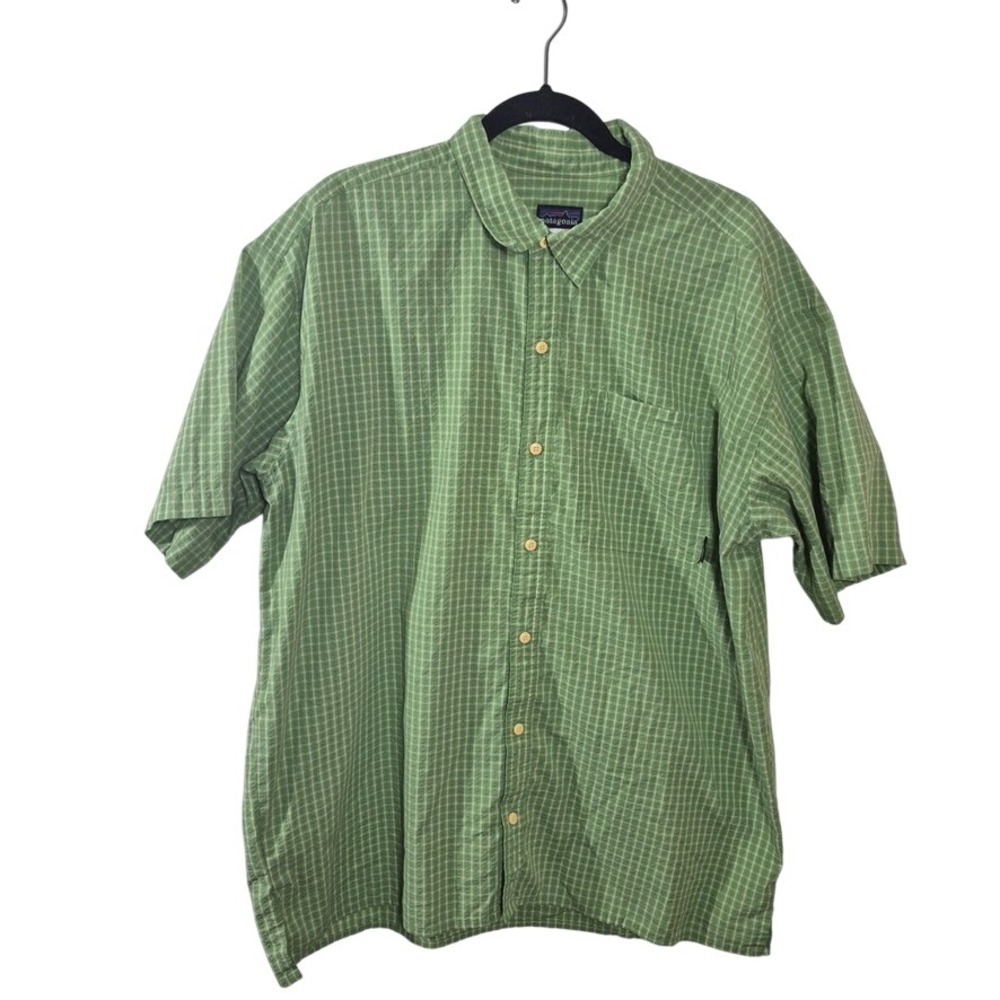 Patagonia Mens XL Green Grid Short Sleeve Button Down Organic Cotton Blend Shirt
